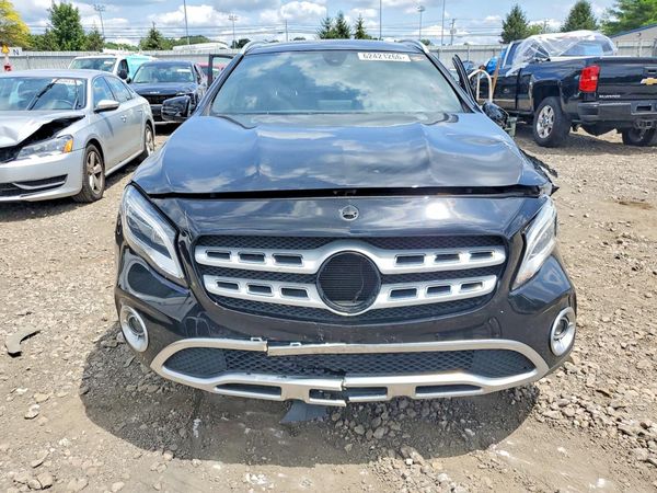2019 MERCEDES-BENZ GLA GLA250-4M
