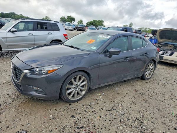 2017 MAZDA 3 Touring