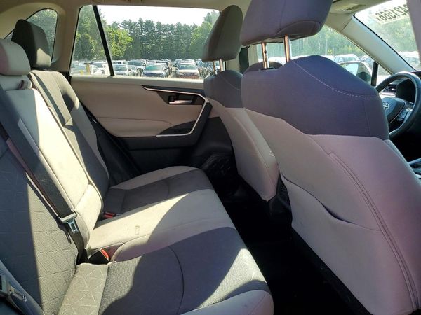 2019 TOYOTA RAV4 XLE / XLE Premium 4WD