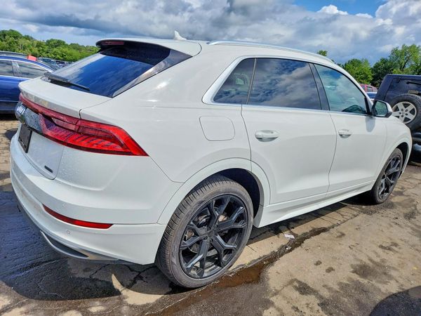 2019 AUDI Q8 Premium