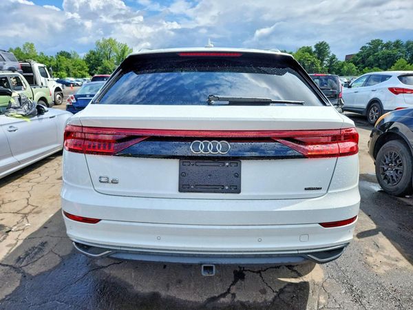 2019 AUDI Q8 Premium