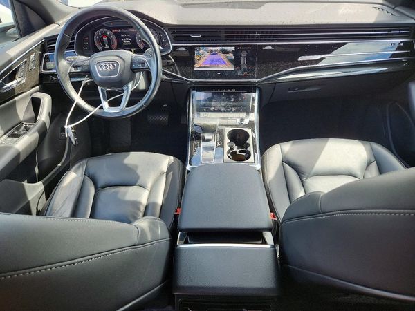 2019 AUDI Q8 Premium
