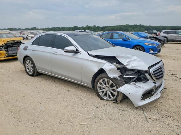 2017 MERCEDES-BENZ E E300-4M
