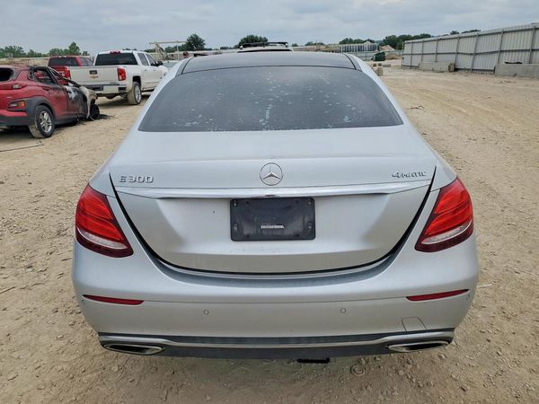 2017 MERCEDES-BENZ E E300-4M
