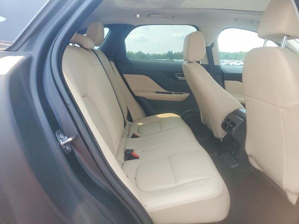 2017 JAGUAR F-PACE Premium