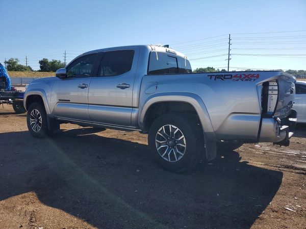 2022 TOYOTA TACOMA SR5