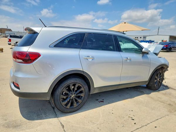 2020 KIA SORENTO