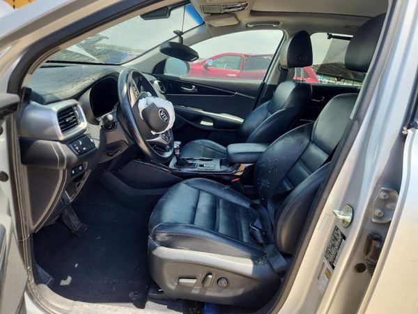 2020 KIA SORENTO