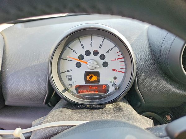 2013 MINI COOPER