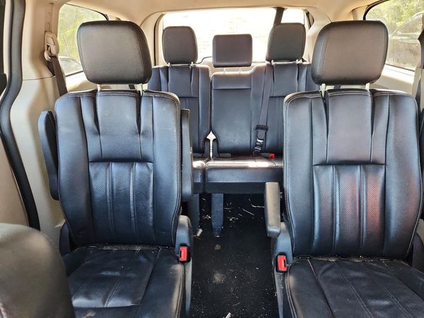 2019 DODGE GRAND CARAVAN Crew