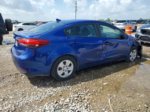 2017 KIA FORTE LX Base
