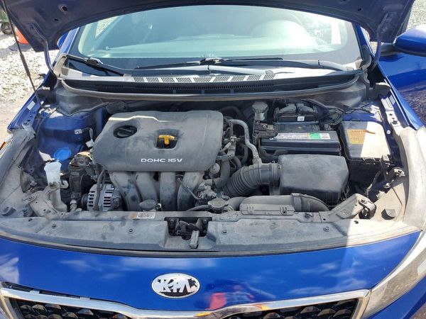 2017 KIA FORTE LX Base