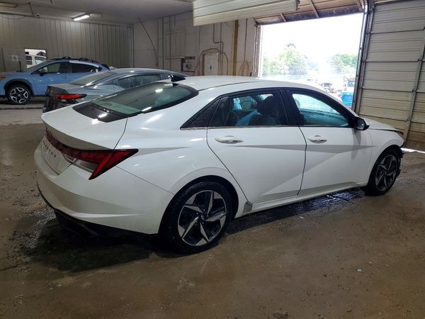 2021 HYUNDAI ELANTRA SEL w/ Premium Pkg