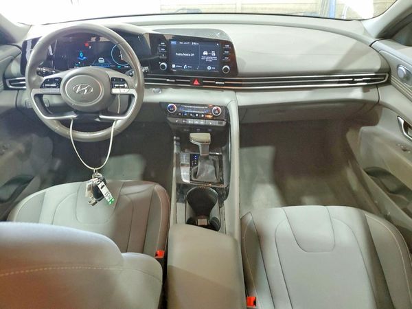 2021 HYUNDAI ELANTRA SEL w/ Premium Pkg