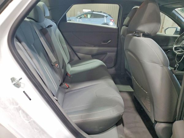 2021 HYUNDAI ELANTRA SEL w/ Premium Pkg