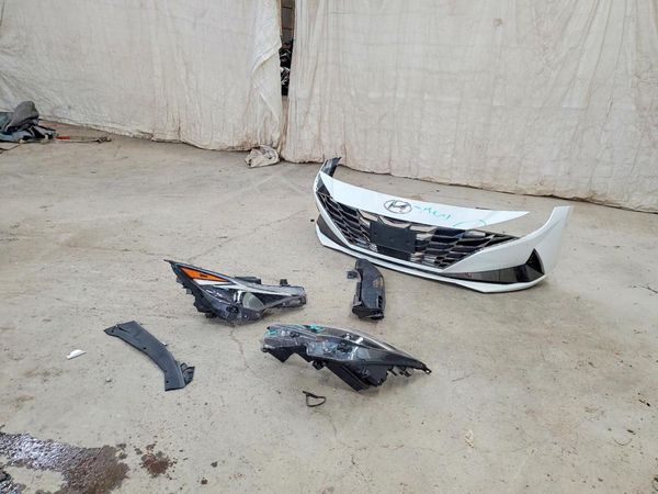 2021 HYUNDAI ELANTRA SEL w/ Premium Pkg