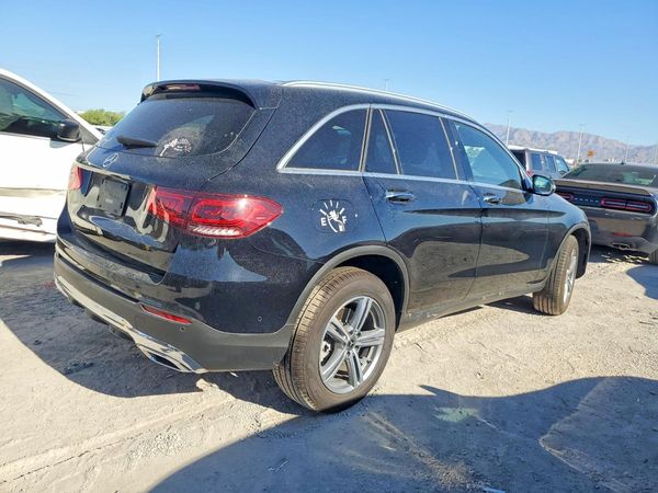 2021 MERCEDES-BENZ GLC GLC300