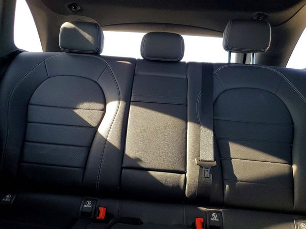 2021 MERCEDES-BENZ GLC GLC300