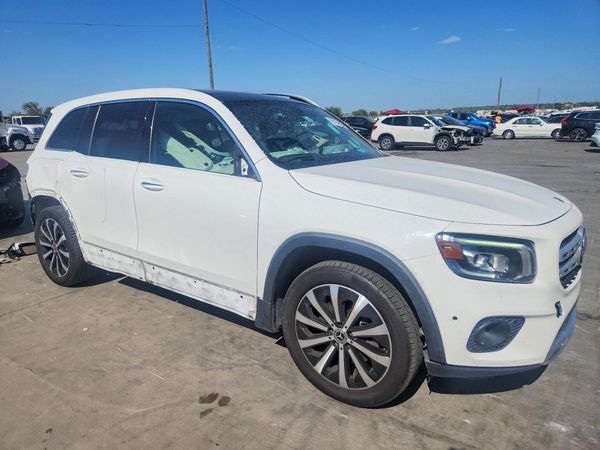 2022 MERCEDES-BENZ GLB GLB250