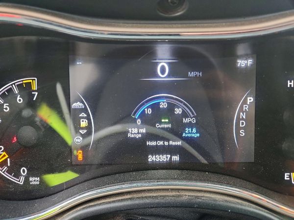 2015 JEEP GRAND CHEROKEE LIMITED 4X4