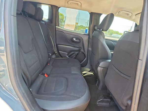 2017 JEEP RENEGADE LATITUDE 4X4