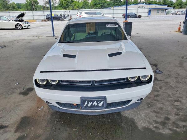 2015 DODGE CHALLENGER SXT Plus