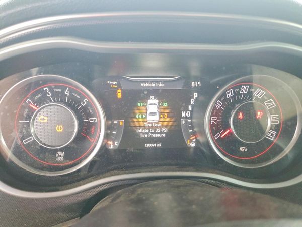 2015 DODGE CHALLENGER SXT Plus