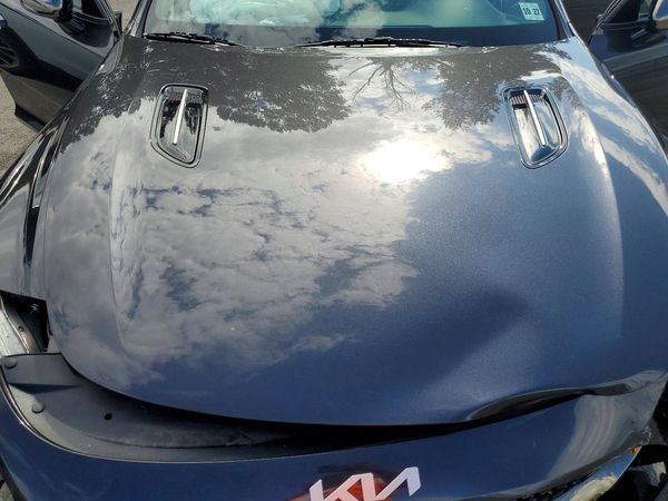 2022 KIA STINGER