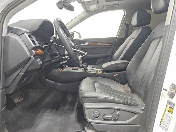 2018 AUDI Q5 quattro Premium Plus