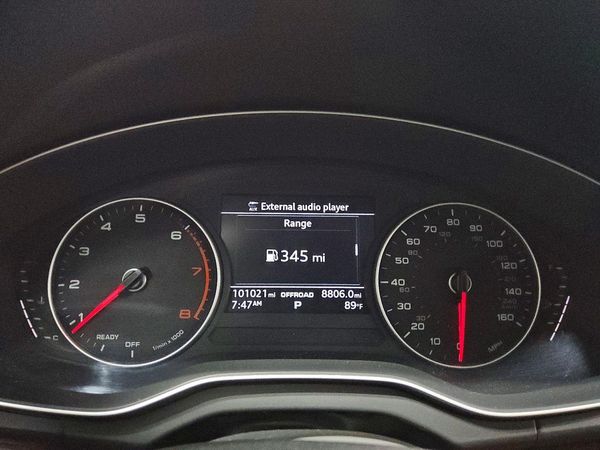 2018 AUDI Q5 quattro Premium Plus