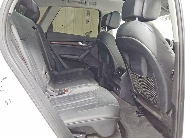 2018 AUDI Q5 quattro Premium Plus