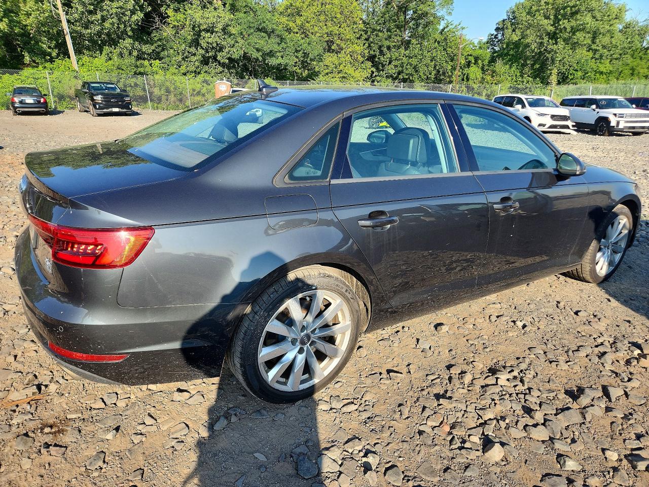 2017 AUDI A4 quattro Premium