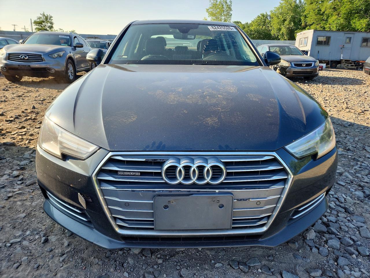 2017 AUDI A4 quattro Premium