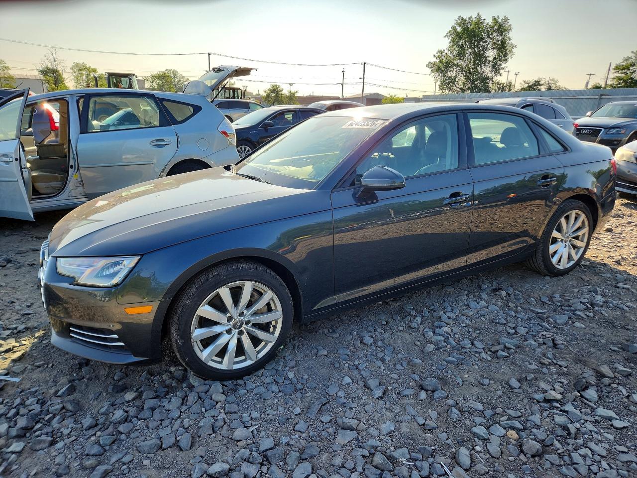2017 AUDI A4 quattro Premium