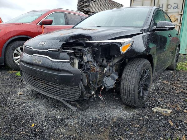 2018 KIA RIO