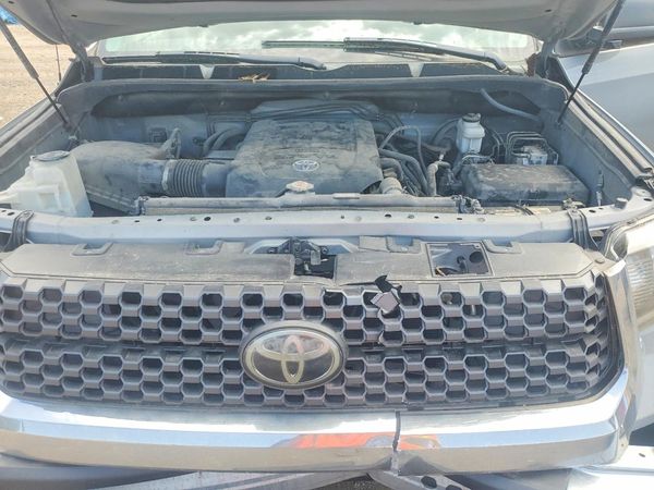 2018 TOYOTA TUNDRA SR/SR5/TRD Pro