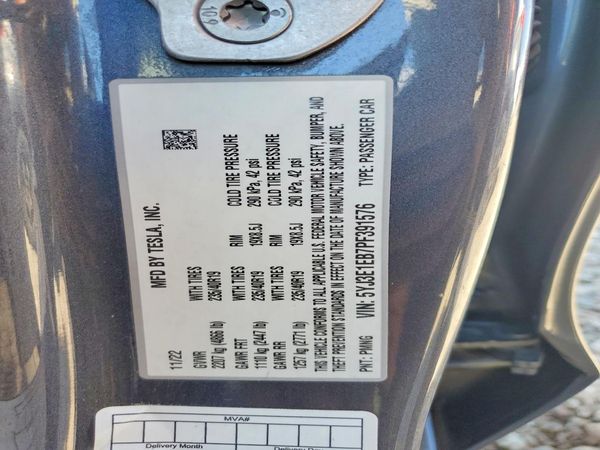 2023 TESLA MODEL 3