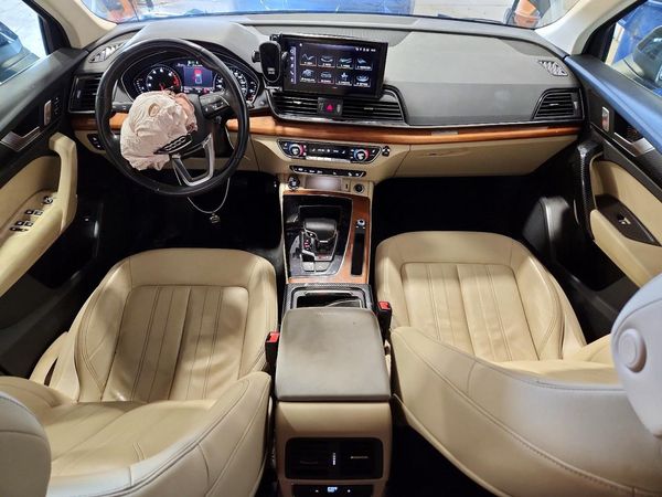2021 AUDI Q5