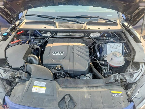 2021 AUDI Q5 S Line quattro Technik