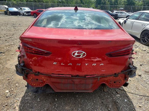 2020 HYUNDAI ELANTRA