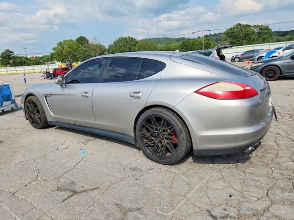 2013 PORSCHE PANAMERA
