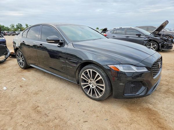 2024 JAGUAR XF