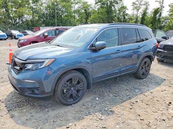 2021 HONDA PILOT SE — Front 3/4