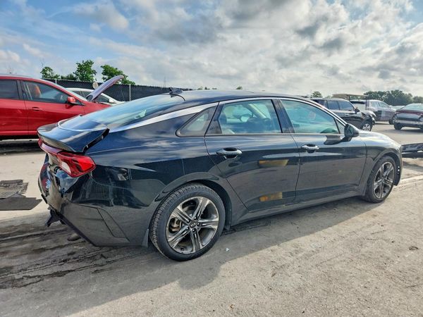 2021 KIA K5 EX