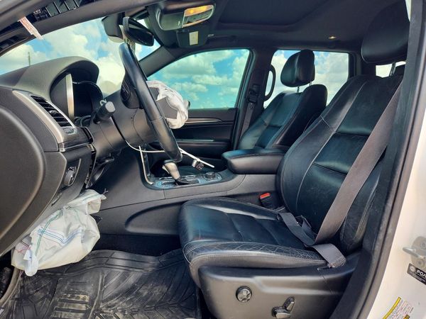 2022 JEEP GRAND CHEROKEE