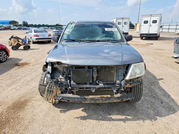2019 NISSAN FRONTIER