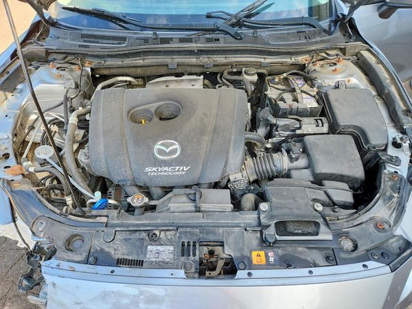 2014 MAZDA 3