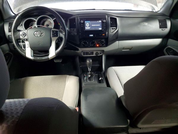 2014 TOYOTA TACOMA Delux Grade