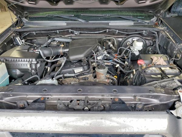 2014 TOYOTA TACOMA Delux Grade