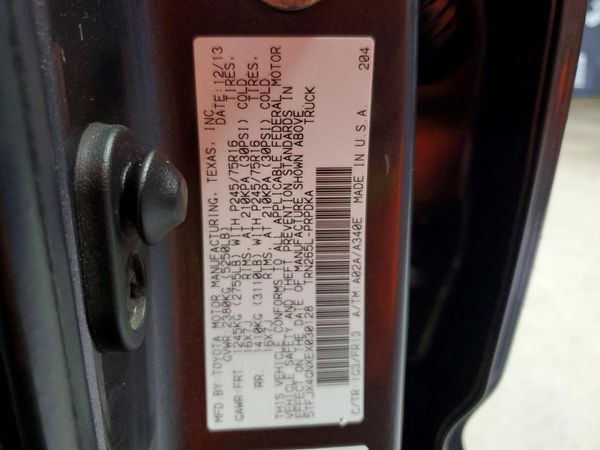 2014 TOYOTA TACOMA Delux Grade